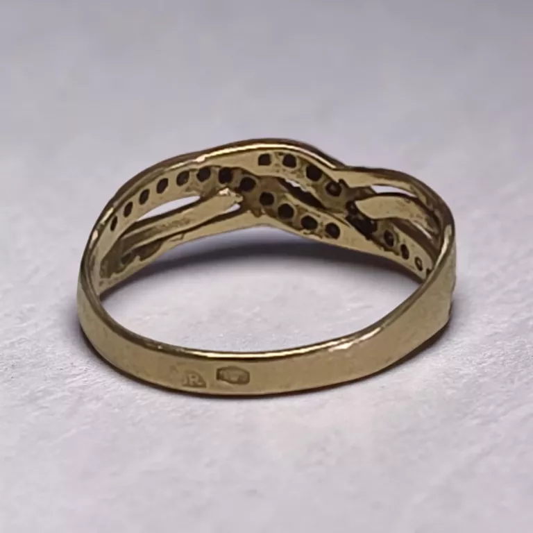 zloty-pierscionek-z-cyrkoniami-585-w164g-r10-stan-11323-2