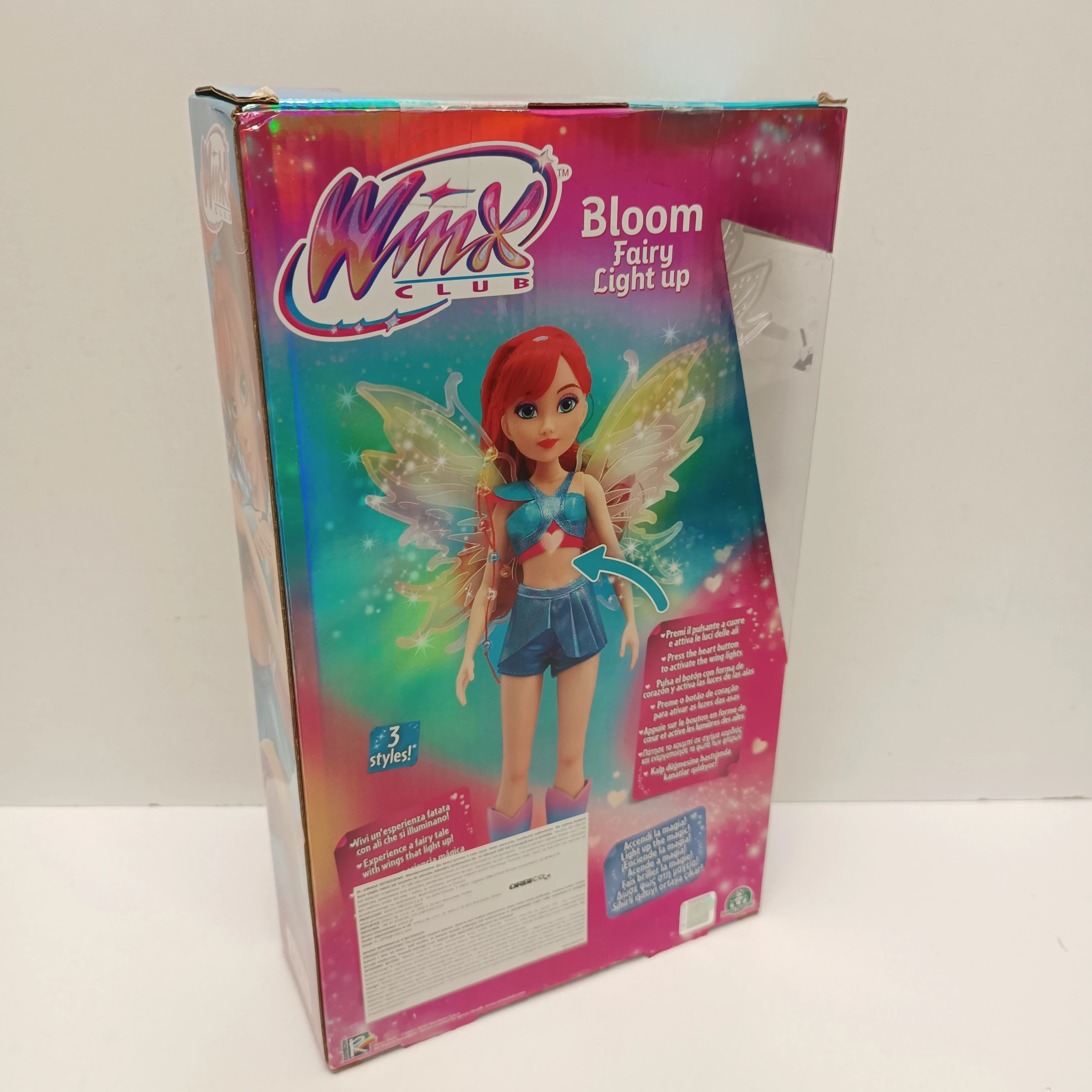 lalka-winx-fairy-light-up-26-cm-swiecace-skrzydla-805379198758-wiek-dziecka-3475-50