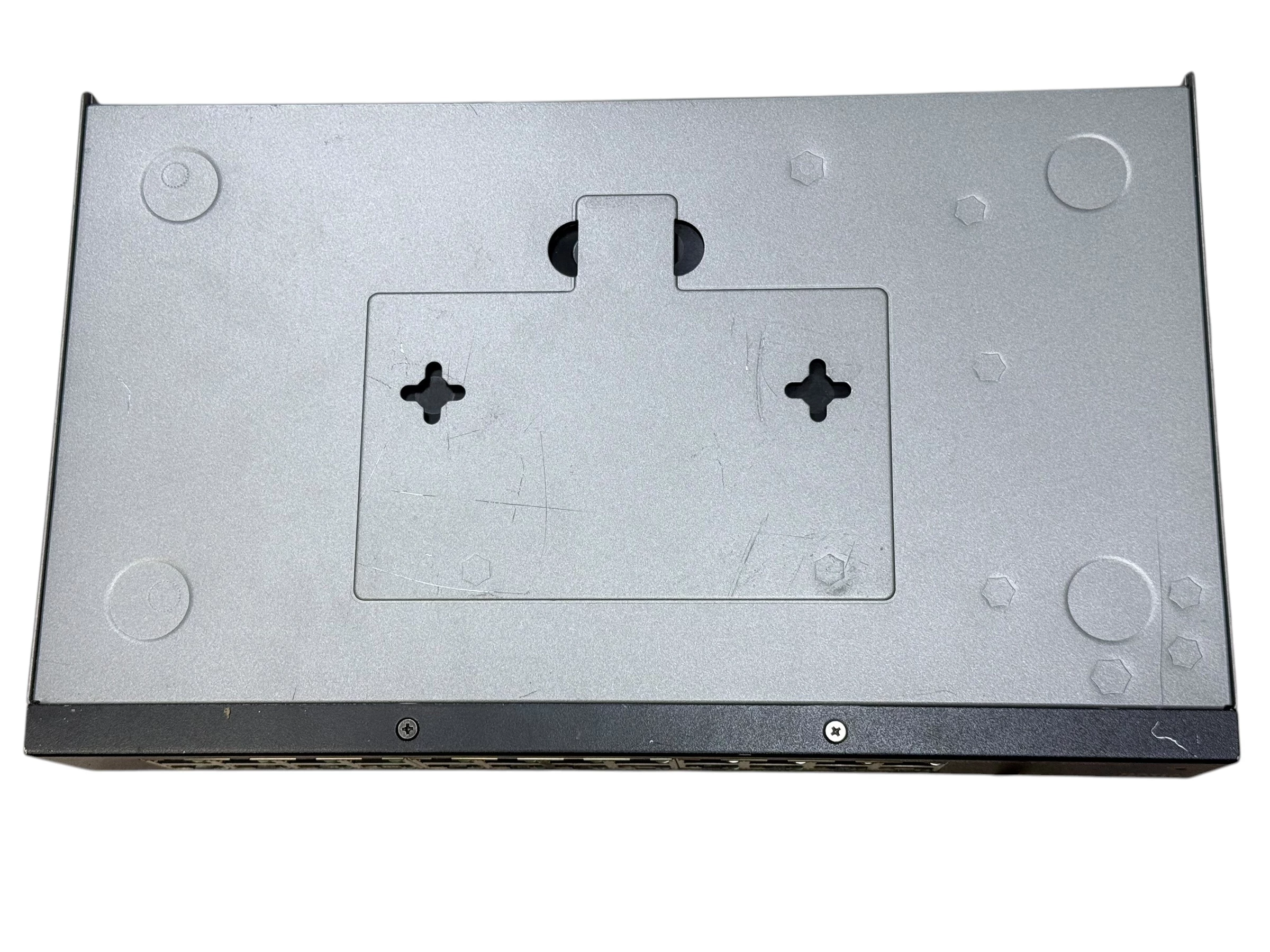 switch-cisco-sf100-24-sr224t-24x10100-auto-mdi-mdix-stan-11323-2