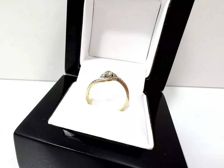 sliczny-zloty-pierscionek-z-cyrkoniami-r15-14kt-kamien-17088-128