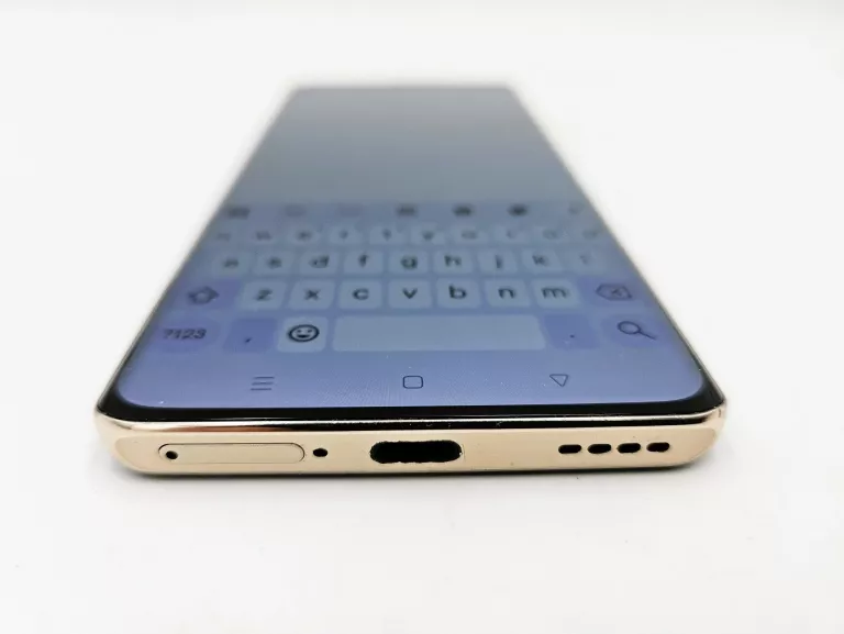 telefon-realme-12-pro-5g-12256-rmx3842-wbudowana-pamiec-202869-214185