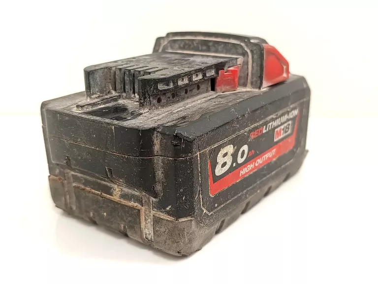 akumulator-milwaukee-80-ah-napiecie-v-128551-6