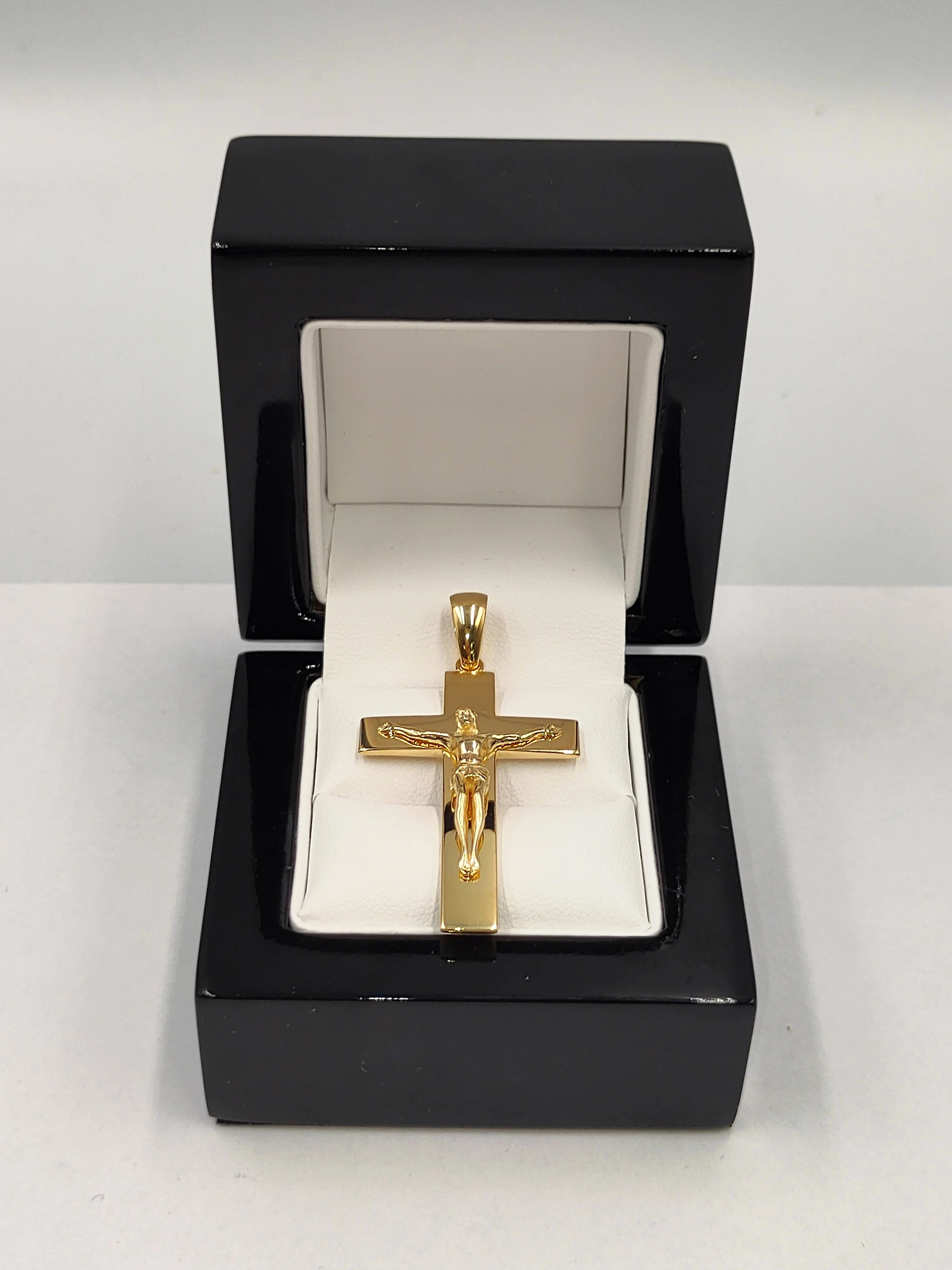 zlota-zawieszka-krzyz-z-wizerunkiem-jezusa-14k-585-585-rodzaj-2205-2