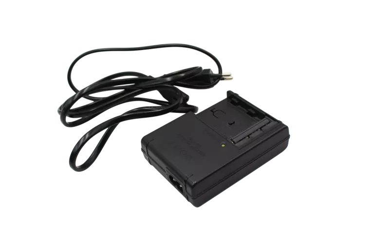 korpus-sony-dslr-a500-obiektyw-obiektyw-sony-dt-18-70-mm-f35-56-stan-11323-2