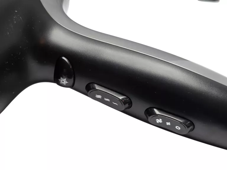 suszarka-do-wlosow-remington-d3190-2200w-czarna-liczba-zakresow-temperatury-3