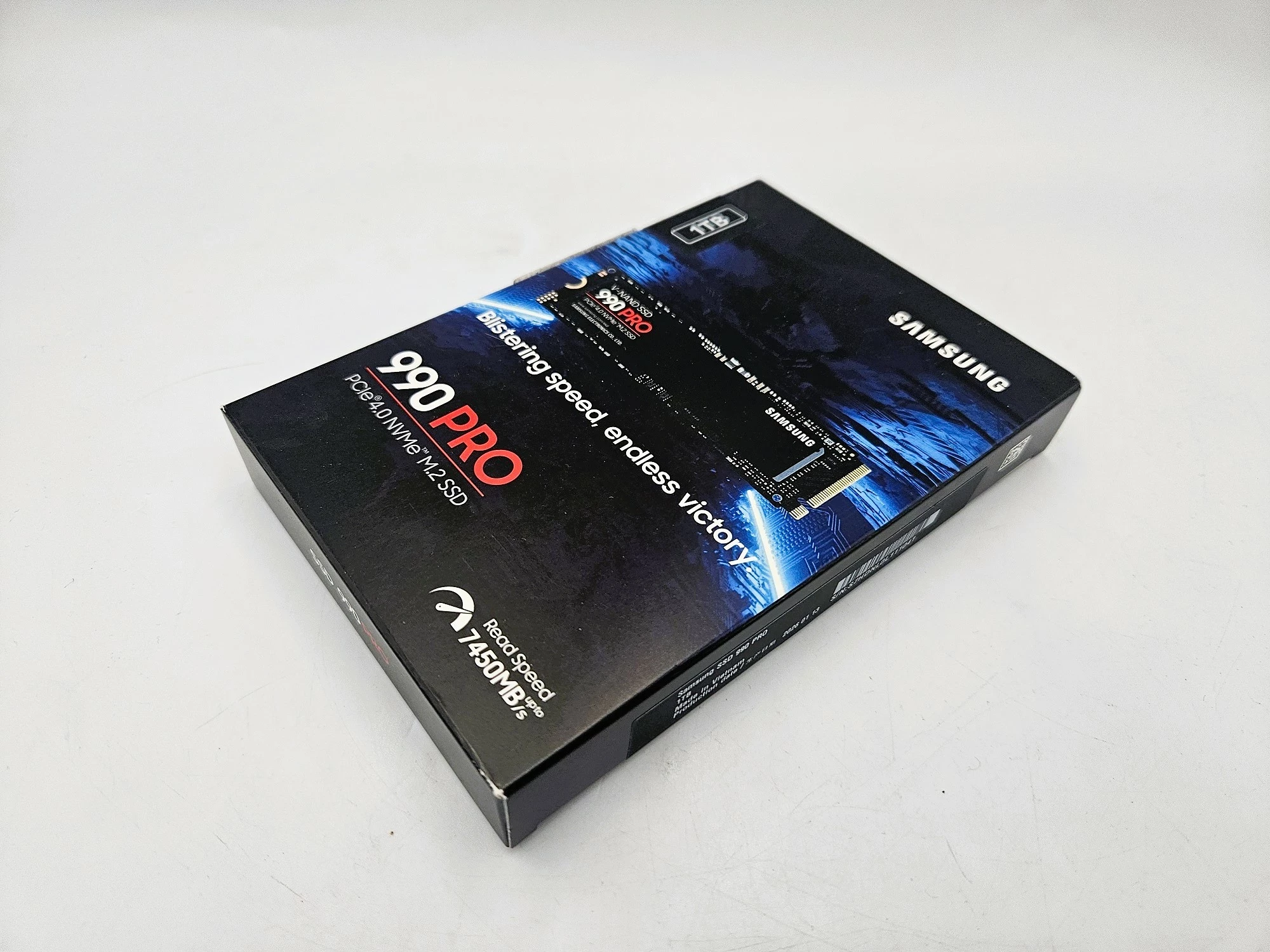 dysk-ssd-samsung-990-pro-1tb-m2-mz-v9p1t0bw-a-ean-gtin-8806094215021