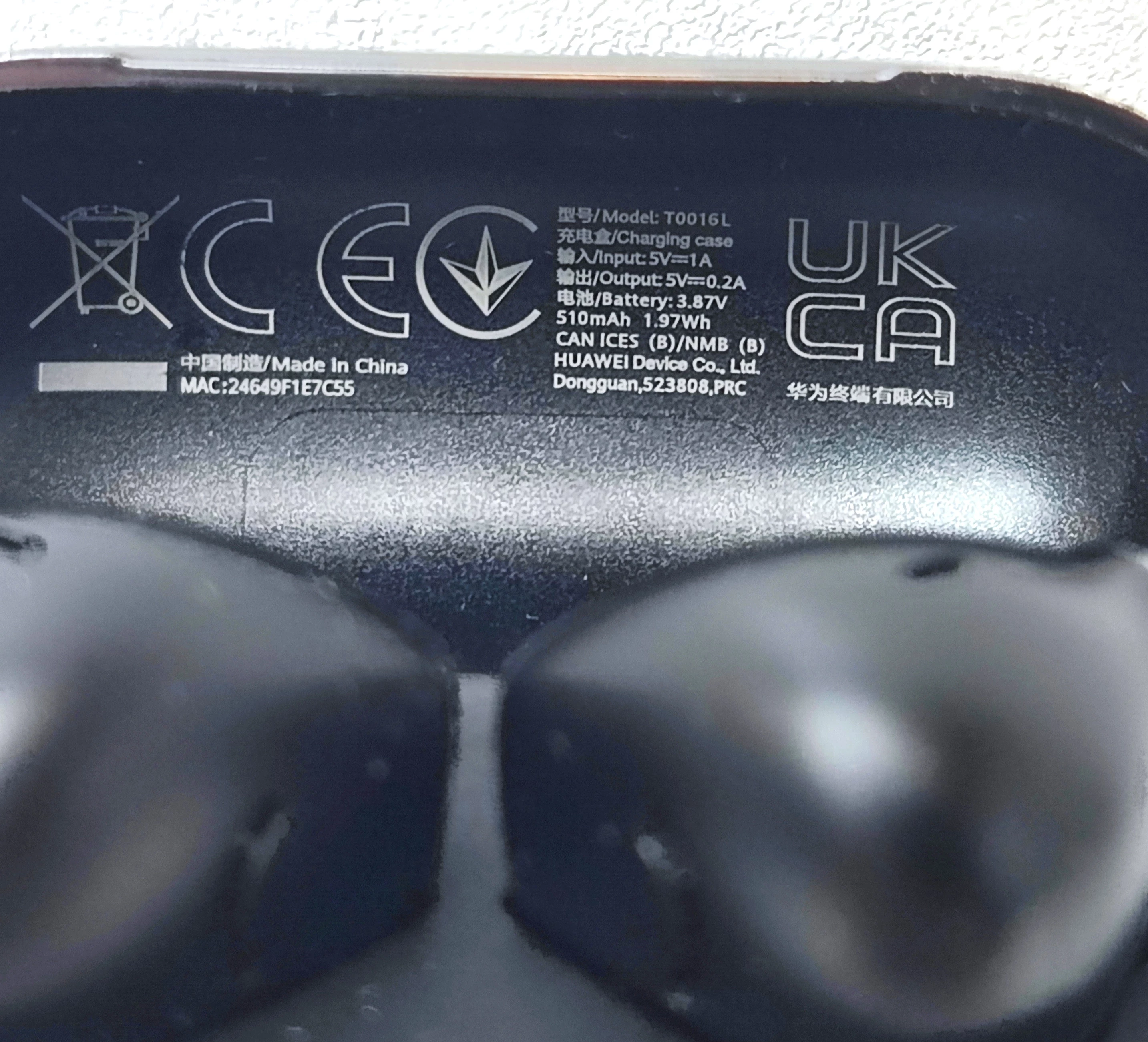 sluchawki-bezprzewodowe-douszne-huawei-freebuds-se-3-kolor-dominujacy-129357-3