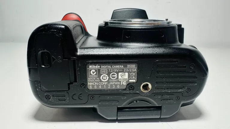 aparat-nikon-d5000-akcesoria-z-futeralem-jakosc-video-206962-228942