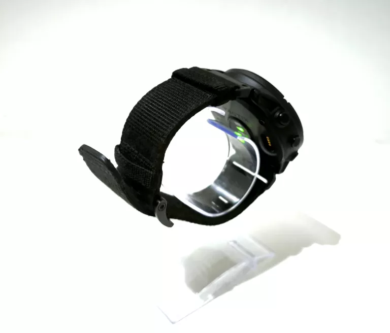 smartwatch-garmin-tactix-delta-solar-material-koperty-212886-258010