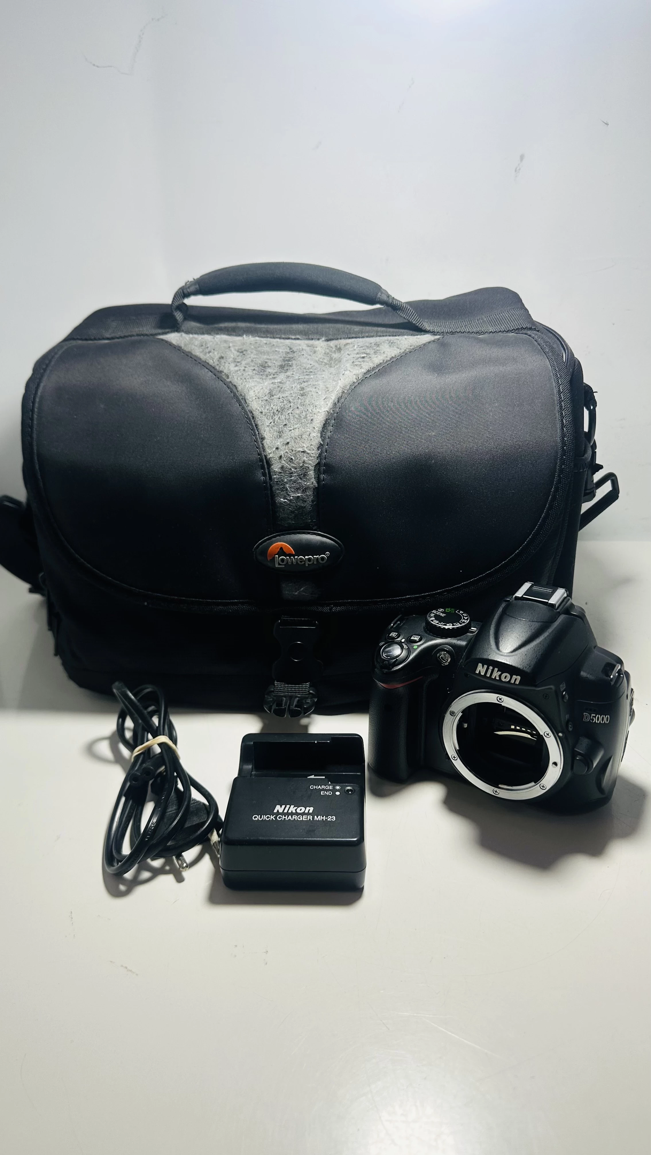 aparat-nikon-d5000-akcesoria-z-futeralem-armii-krajowej-38-tczew