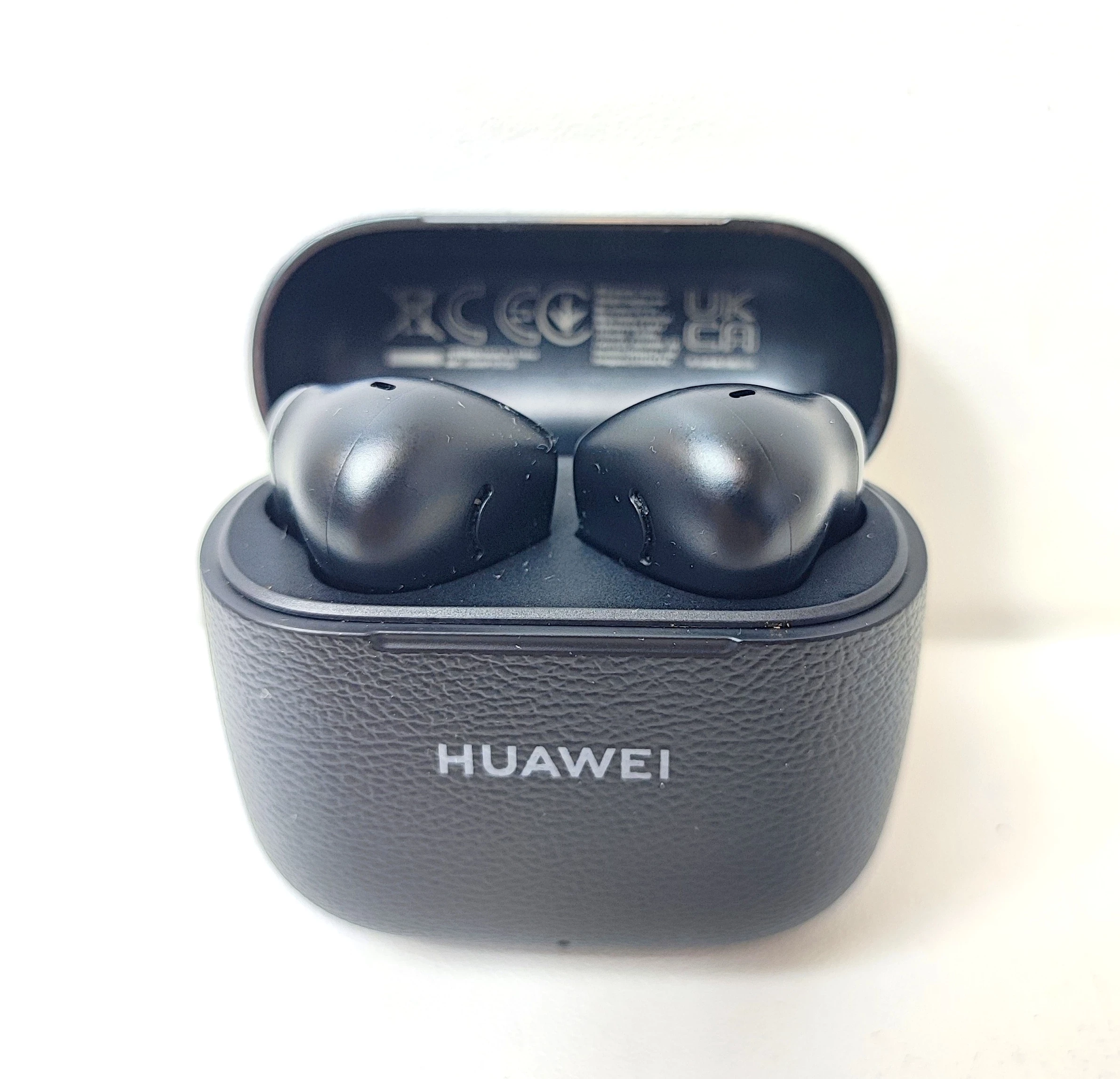 sluchawki-bezprzewodowe-douszne-huawei-freebuds-se-3-stan-11323-2