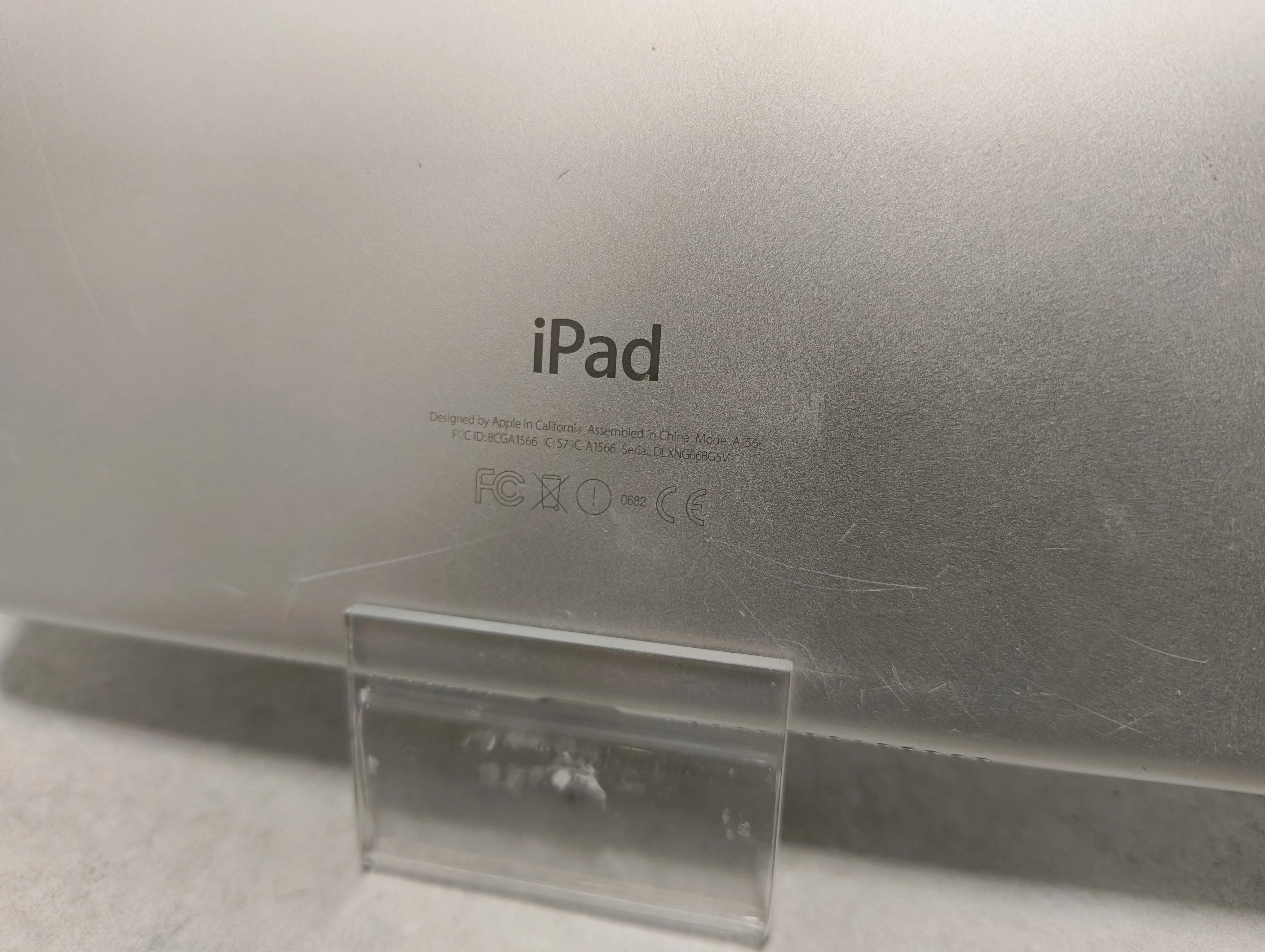 tablet-ipad-air-2-a1566-przekatna-ekranu-970