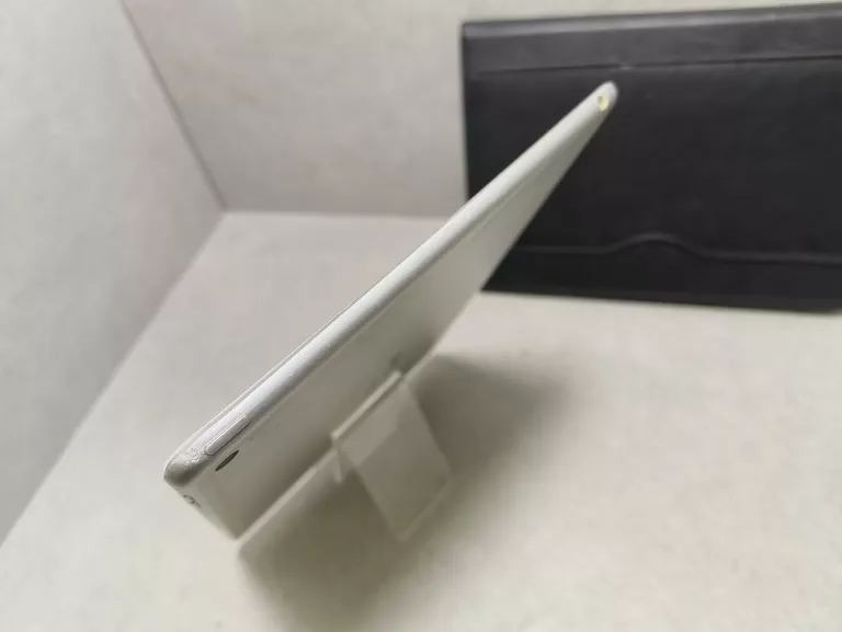 tablet-ipad-air-2-a1566-kod-producenta-mgl12fda