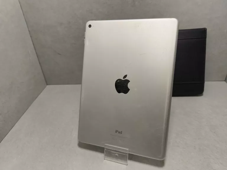 tablet-ipad-air-2-a1566-system-operacyjny-16332-4