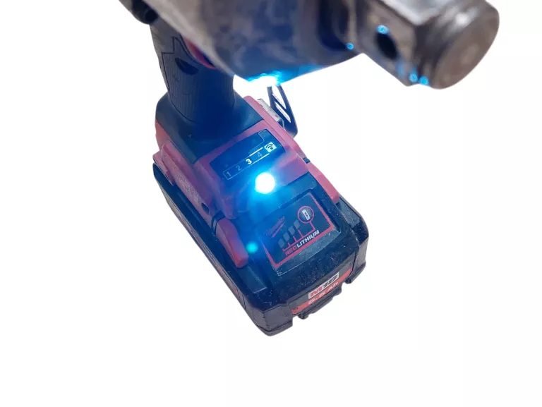 klucz-udarowy-milwaukee-m18-onefhiwf34-bateria-55ah-zasilanie-209202-1769478