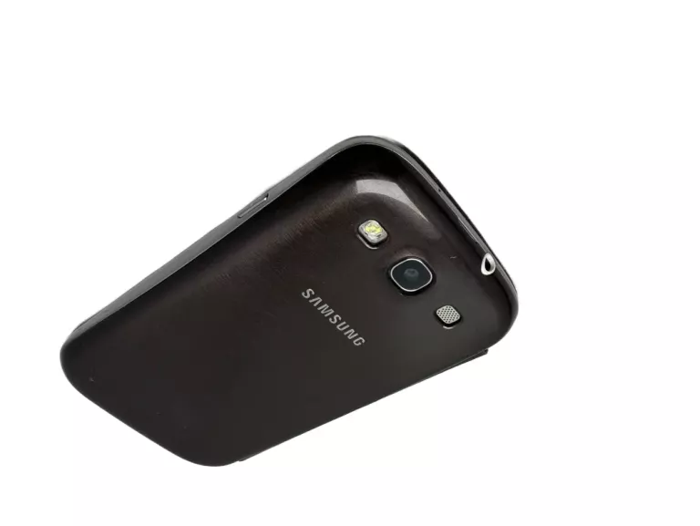 samsung-galaxy-s3-1-16gb-gt-i9300-typ-202685-212929