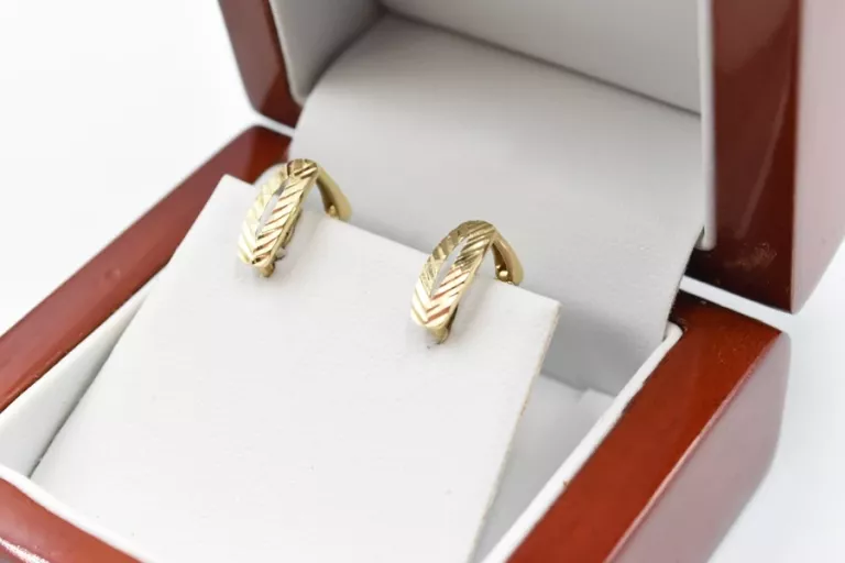 zlote-kolczyki-126gpr585-targowa-72-warszawa