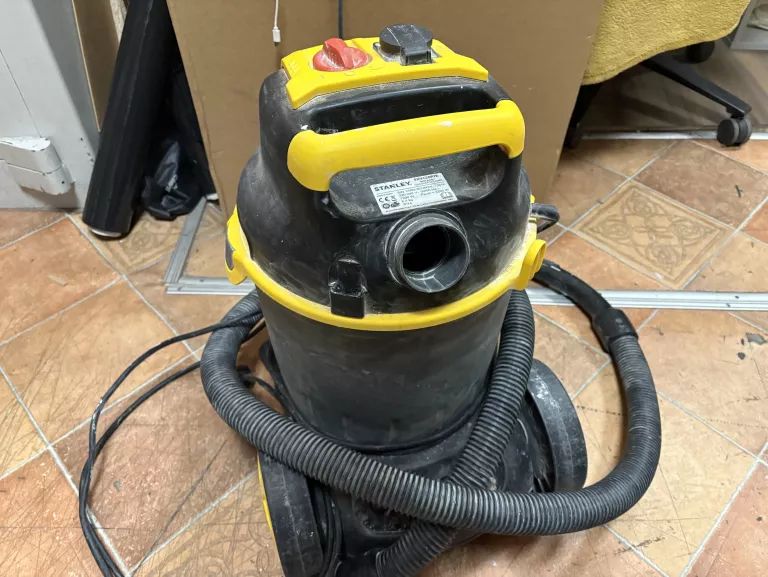 odkurzacz-stanley-sxvc20pte-stan-11323-2