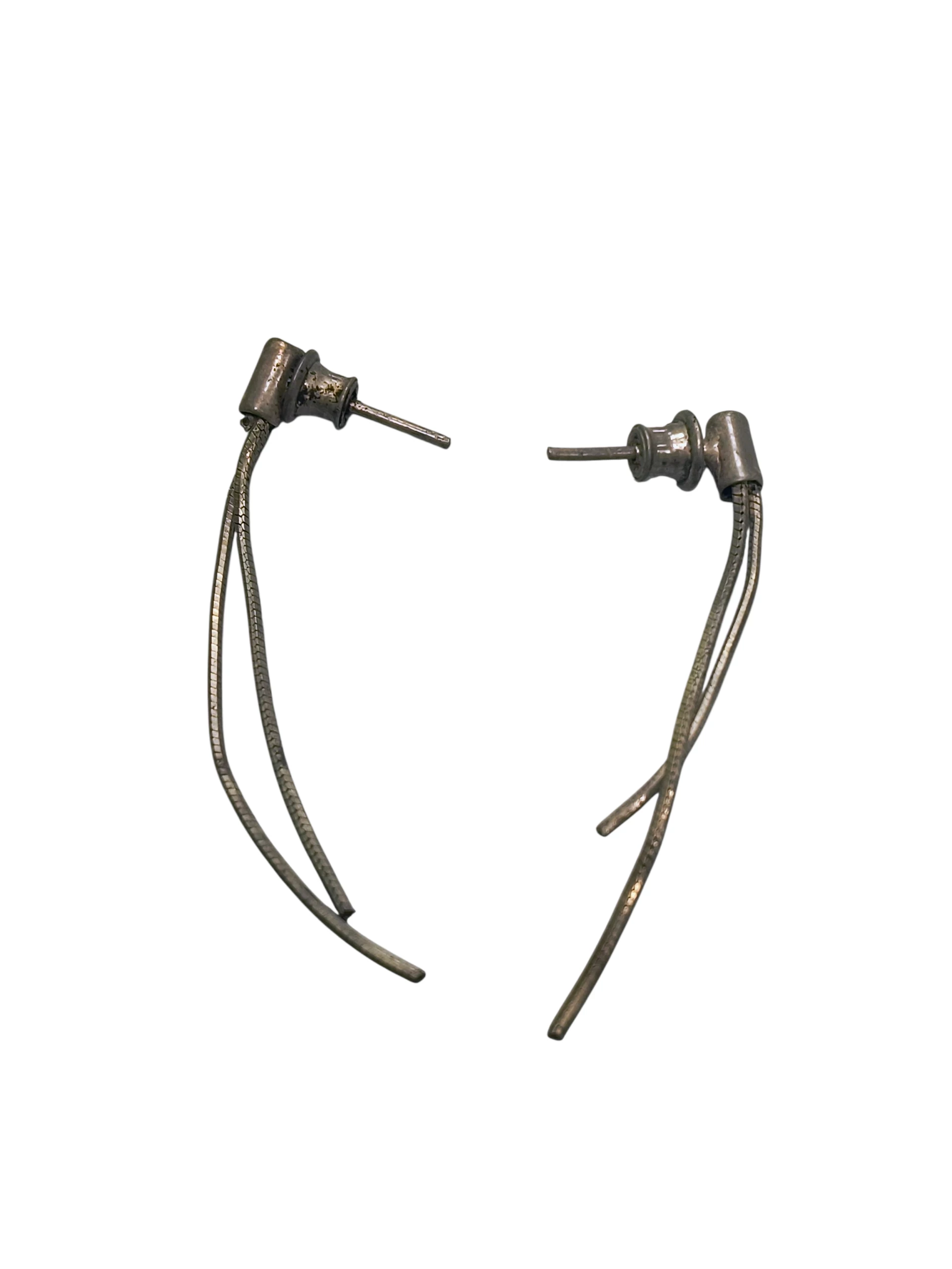 srebro-wyrob-jubilerski-uzywany-stare-srebrne-kolczyki-wiszace-paski-koscielna-2-klodzko