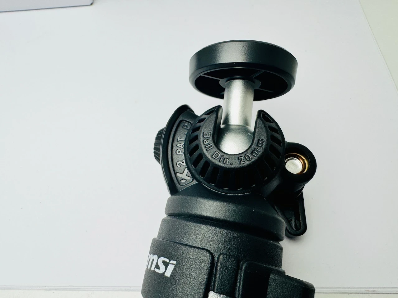 msi-mini-tripod-ean-gtin-6972436384501