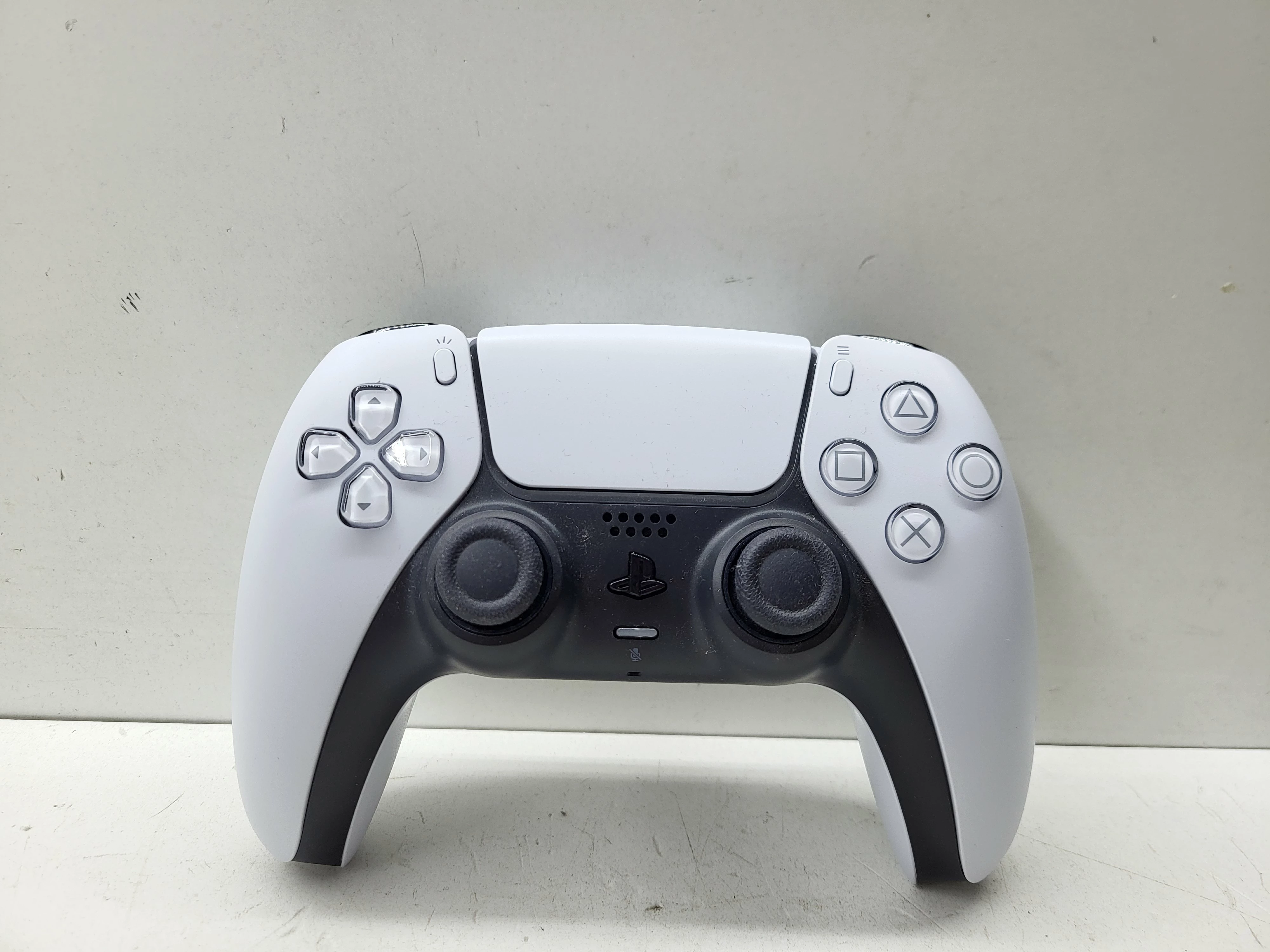 konsola-ps-5-slim-1tb-komplet-kod-producenta-cfi-1116a