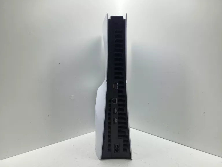 konsola-ps-5-slim-1tb-komplet-zawiera-baterie-250685-2006717