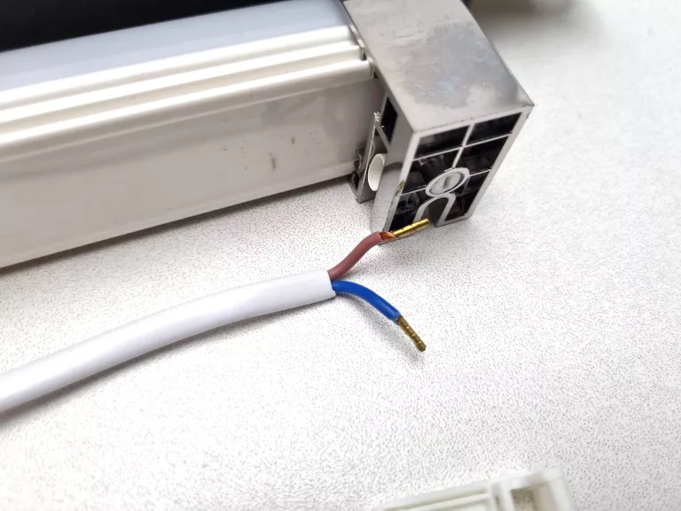 brilonerkinkiet-na-lustro-lazienkowy-led-8w-33-cm-2059-08-dlugoscwysokosc-54