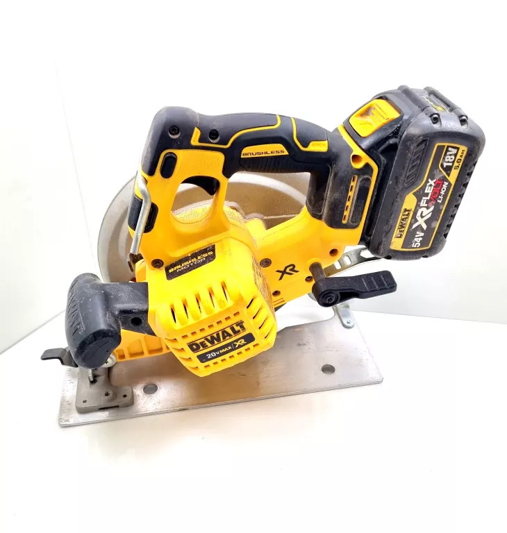 dewalt-dcs570-xr-pilarka-tarczowa-18v-184mm-srednica-otworu-pily-1600
