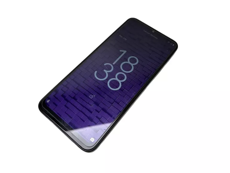 motorola-g30-6-128gb-przekatna-ekranu-650