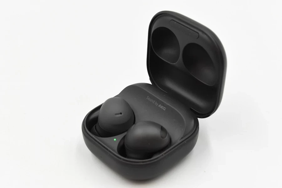 sluchawki-samsung-buds-2-pro-targowa-72-warszawa