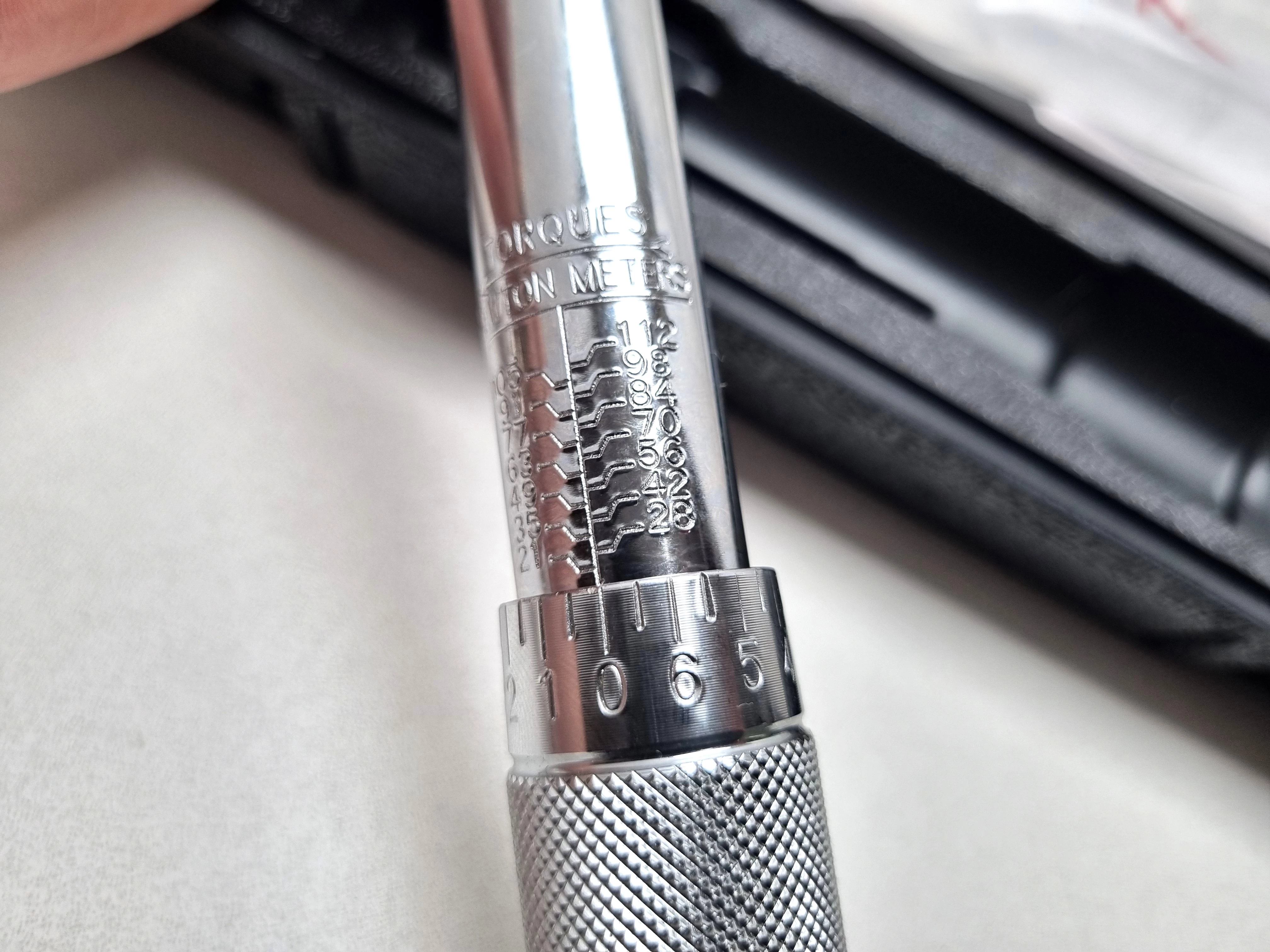 klucz-dynamometryczny-magnusson-38-21-112nm-product-id-42df09f3-9dd5-403f-baeb-0dcdbe3e8011