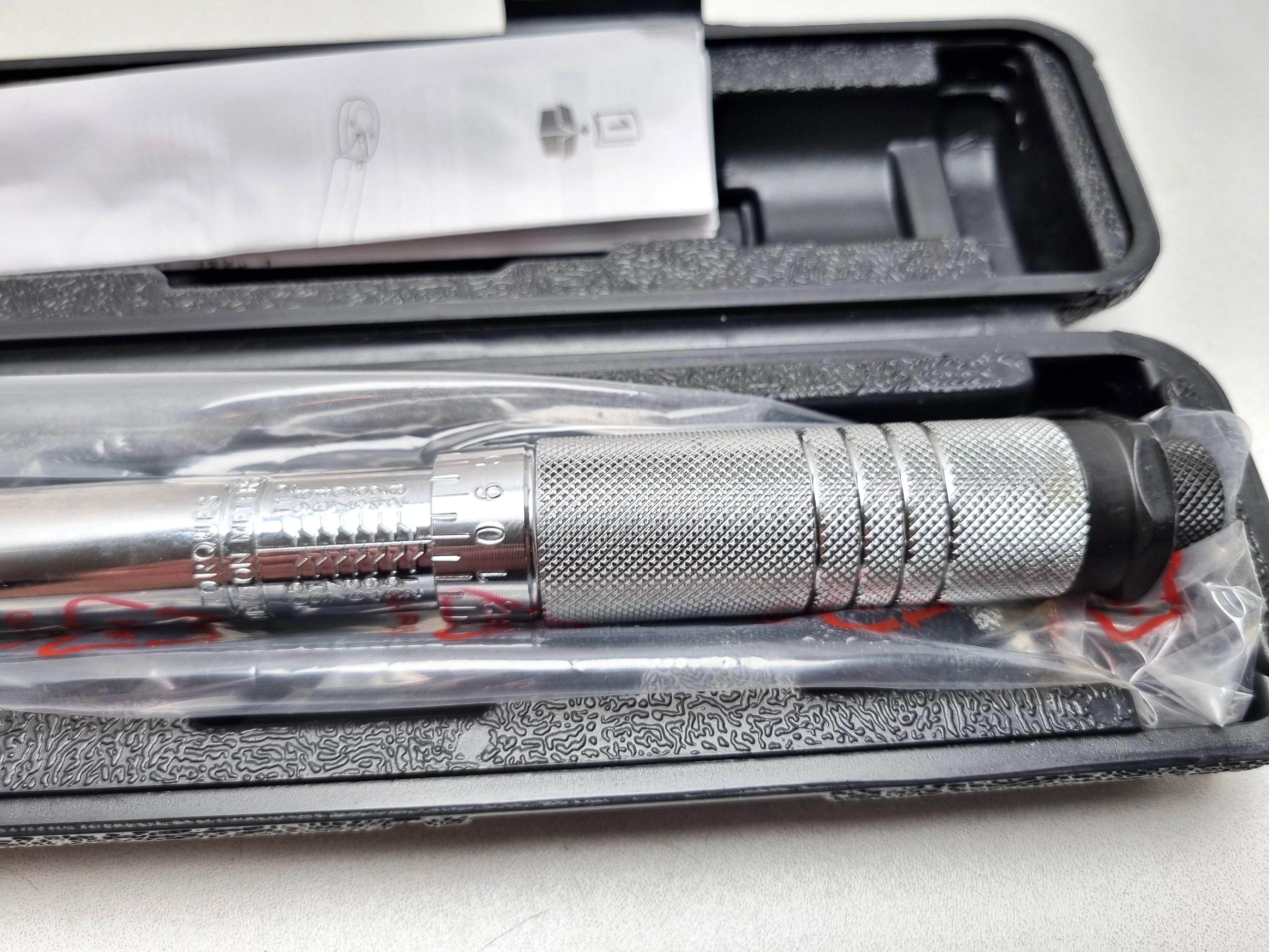 klucz-dynamometryczny-magnusson-38-21-112nm-marka-248811-950928