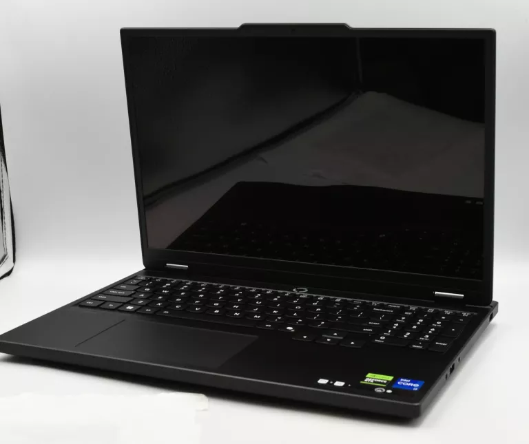 lenovo-legion-5-15irx10-i7-13650hx-151-oled-165hz-16gb-512ssd-rtx5060-w1-przekatna-ekranu-1510