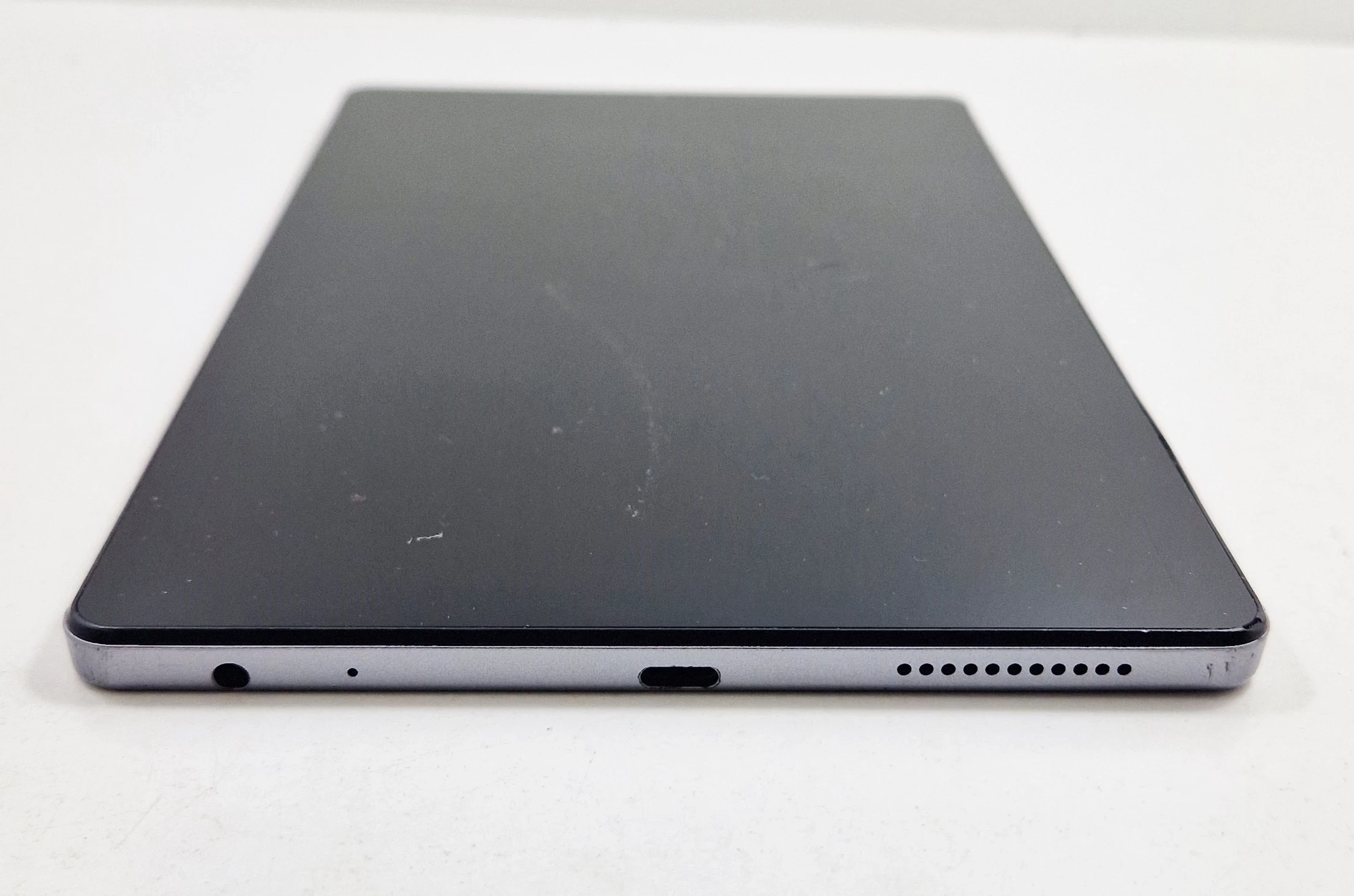 tablet-lenovo-tab-m9-464-gb-wifi-szary-stan-11323-2