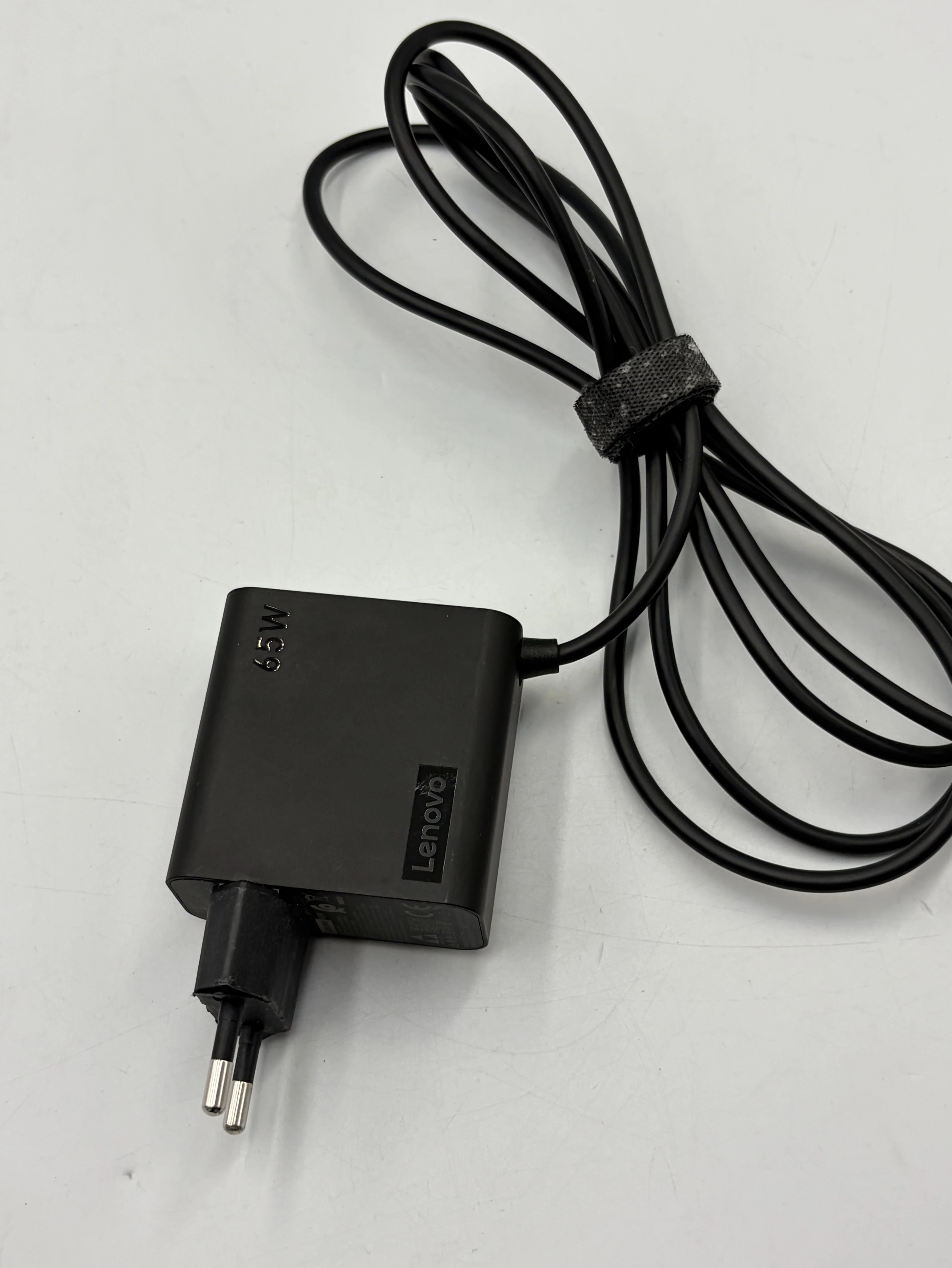 konsola-przenosna-lenovo-legion-go-s16-gb512-gbamd-ryzen-z2-go-waga-produktu-z-opakowaniem-jednostkowym-0001