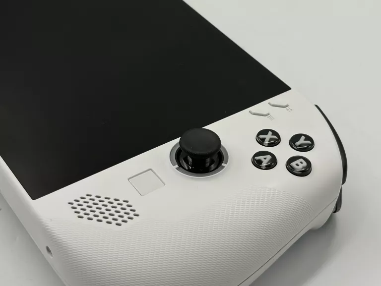 konsola-przenosna-lenovo-legion-go-s16-gb512-gbamd-ryzen-z2-go-waga-produktu-073