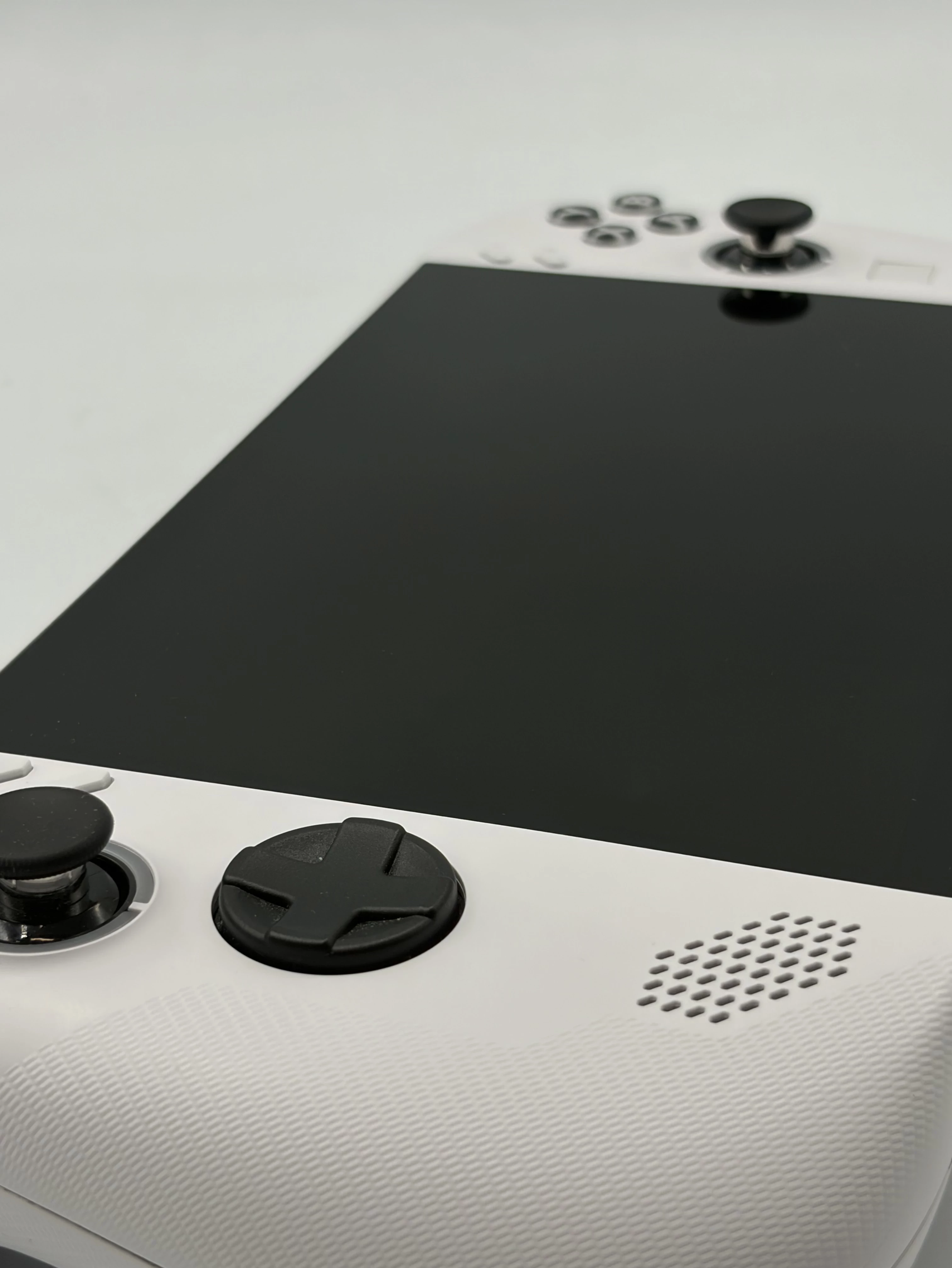 konsola-przenosna-lenovo-legion-go-s16-gb512-gbamd-ryzen-z2-go-certyfikaty-zgodnosci-218669-1