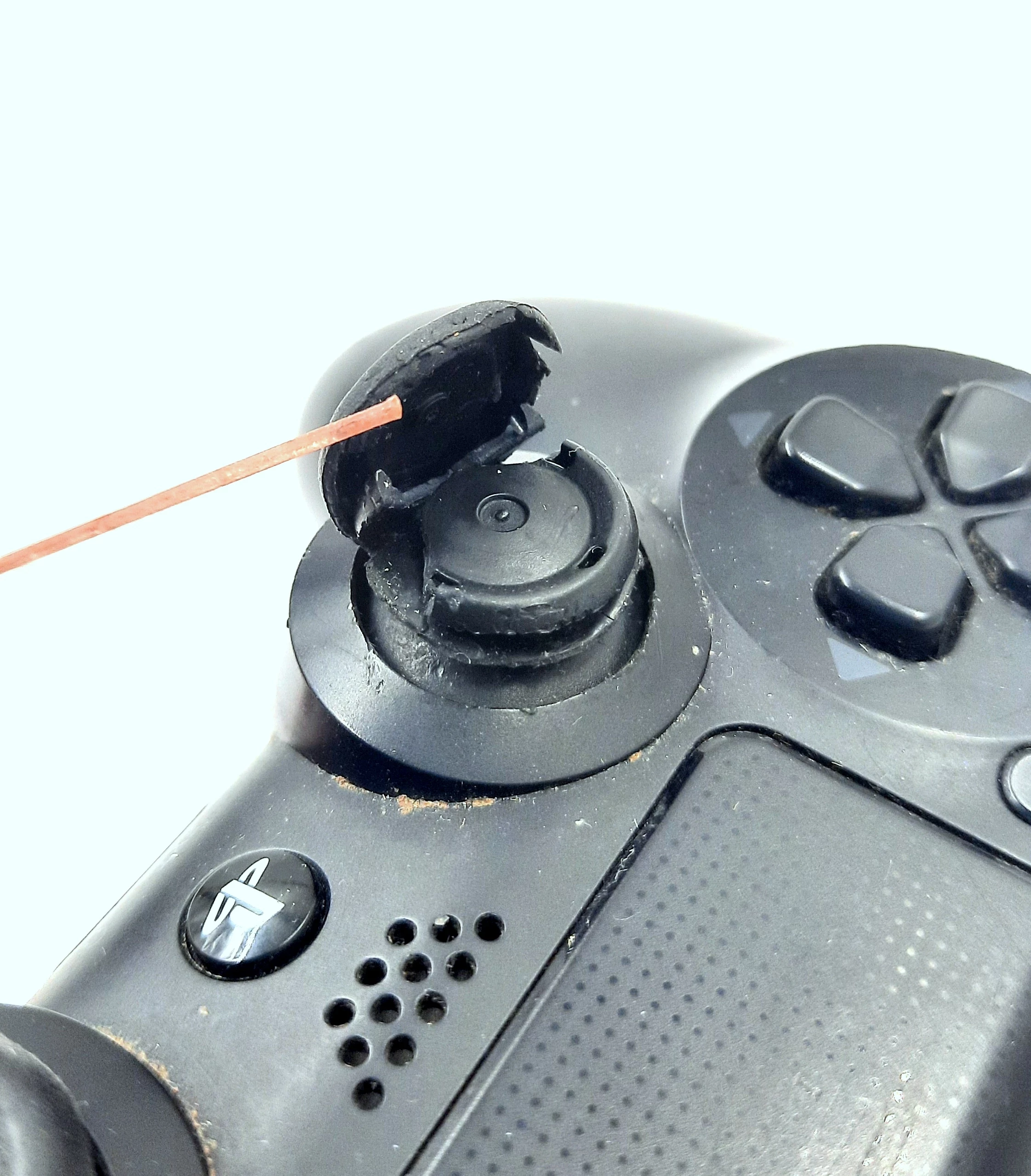 konsola-ps4-pro-cuh-7016b-1tbi-pad-czarny-okazja-komunikacja-205986-2