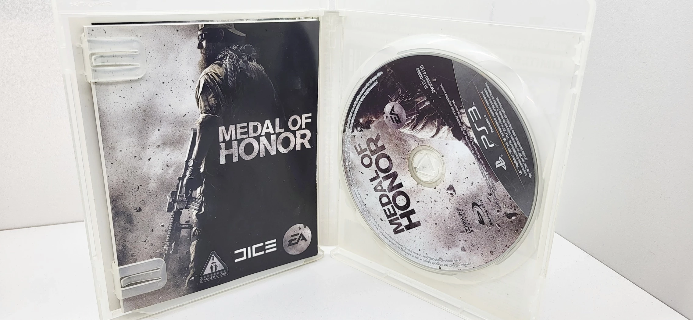 gra-na-ps3-medal-of-honor-limited-edition-stan-11323-2