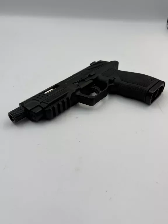 umarex-sa10-pistolet-na-sprezone-powietrze-co2-z-kulkami-stan-11323-2