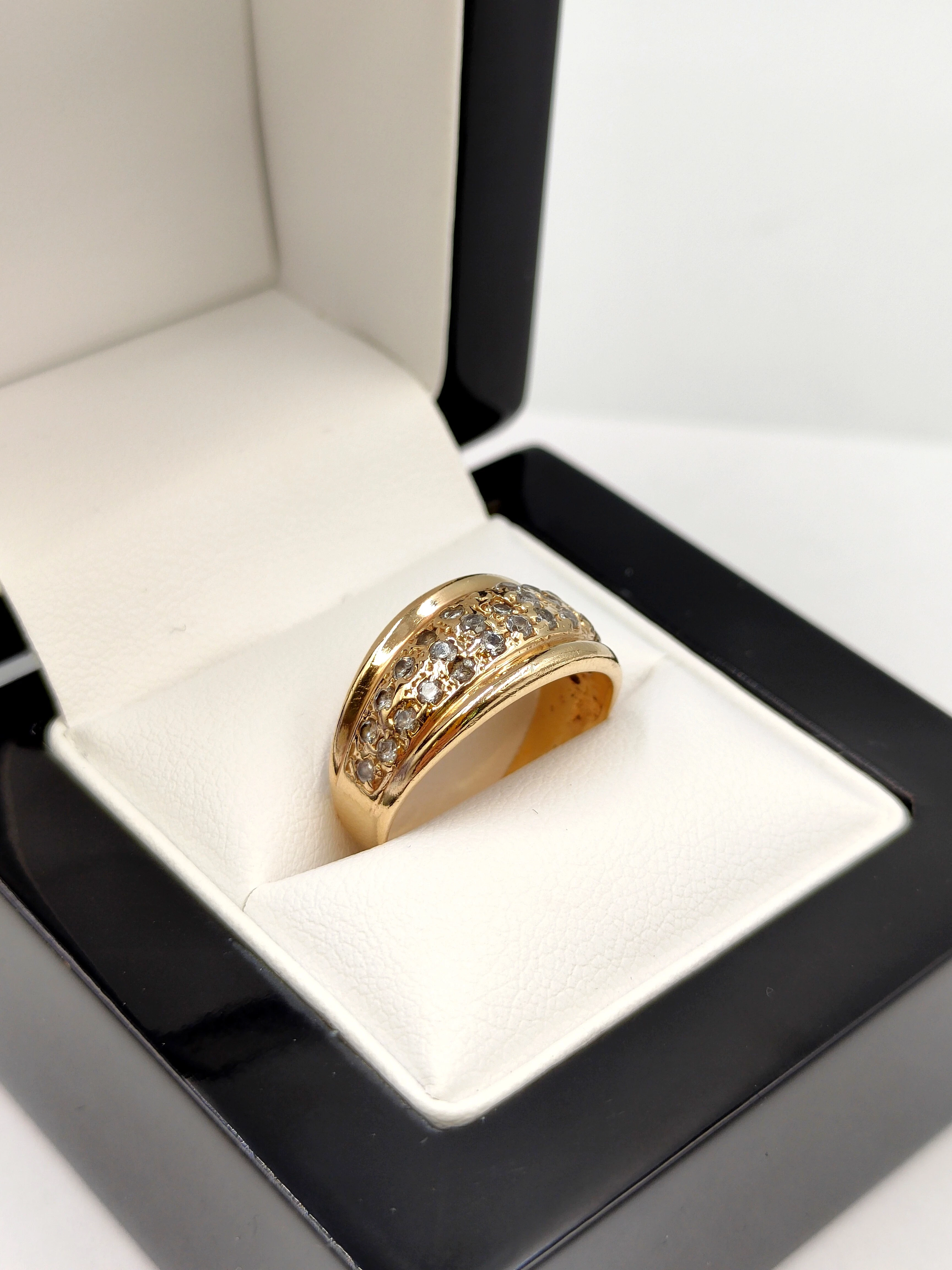 zloty-pierscionek-z-ozdobnymi-cyrkoniami-14k-585-r-17-486-g-wlotowa-5b-krakow