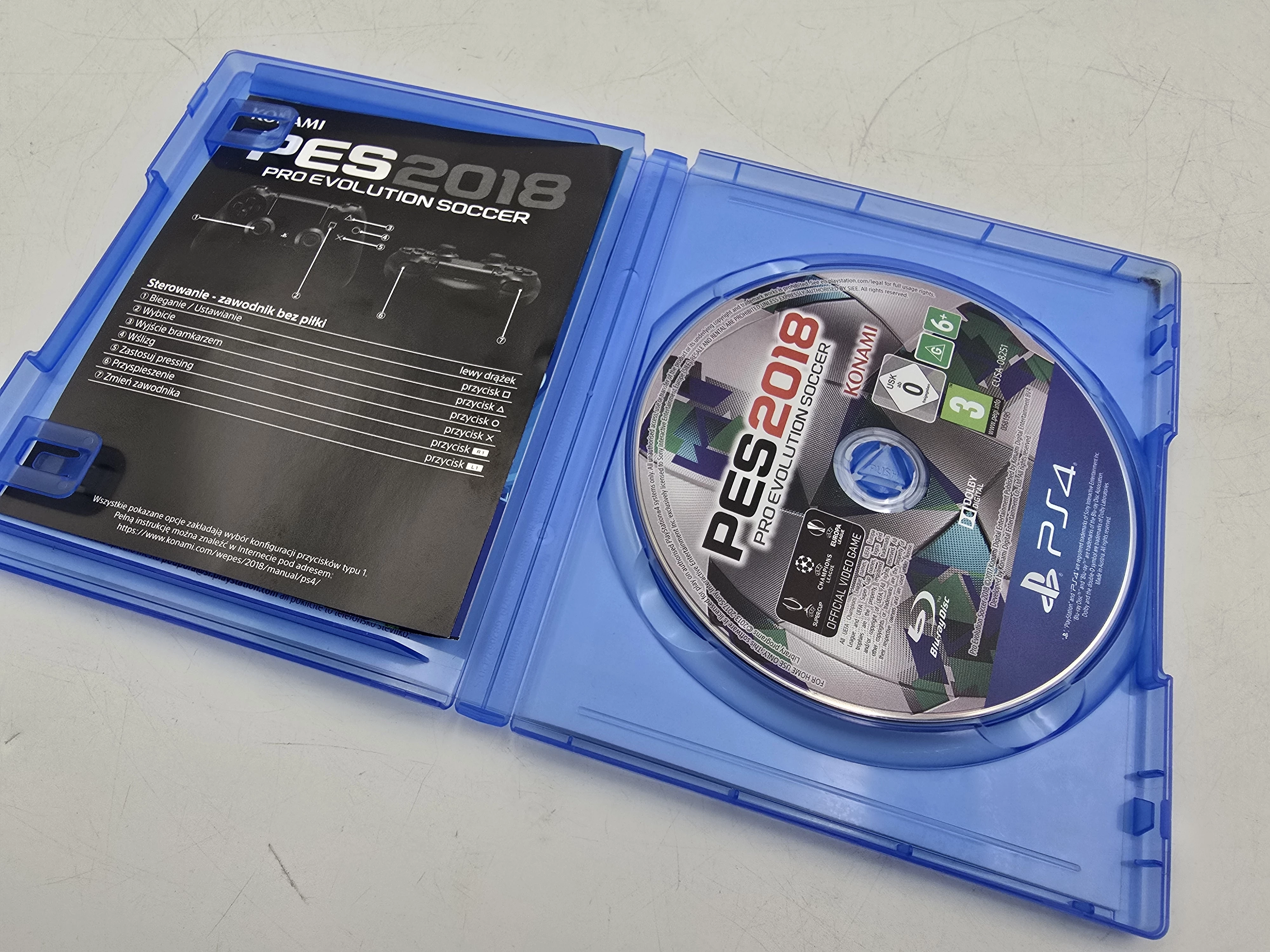 pro-evolution-soccer-2018-pes-ps4-wersja-jezykowa-216085-2