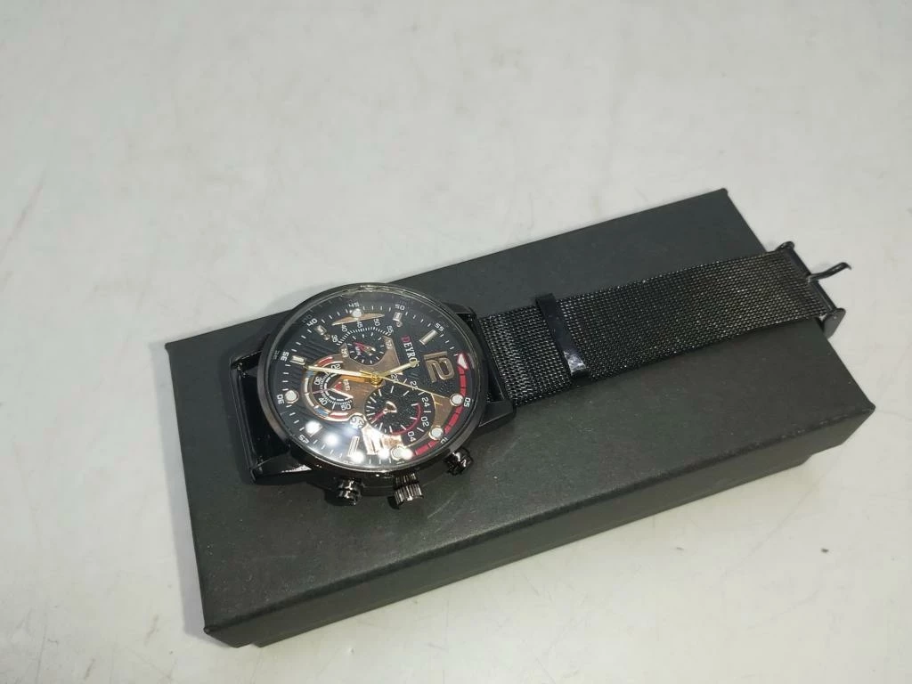 zegarek-deyros-w-pudelku-slowackiego-17-katowice