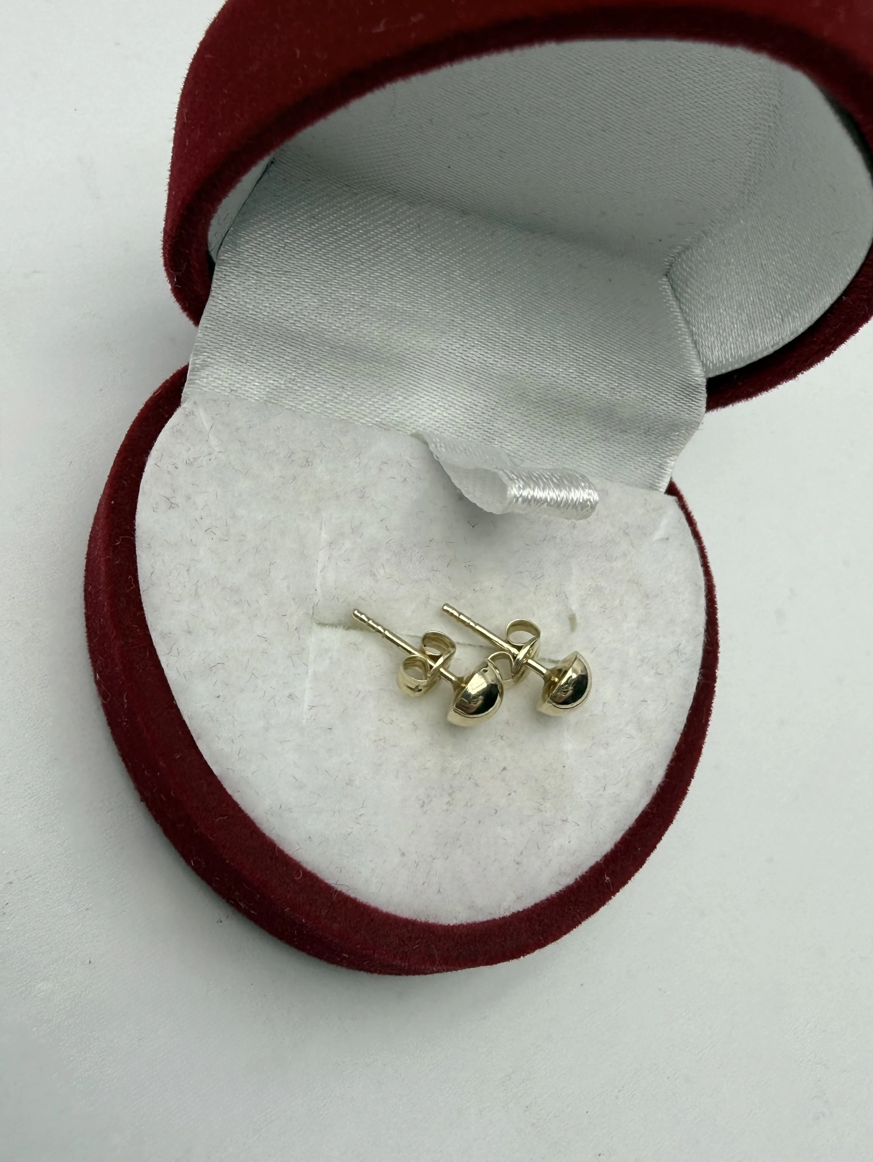 zlote-kolczyki-kuleczki-wkrety-040g-585-1cmx05cm-rynek-20-gostynin-fly