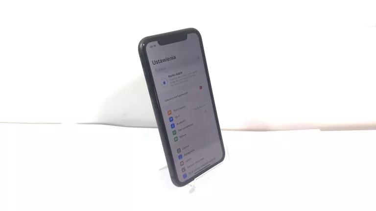 iphone-11-4-gb64gb-80-bat-armii-krajowej-1a-goldap