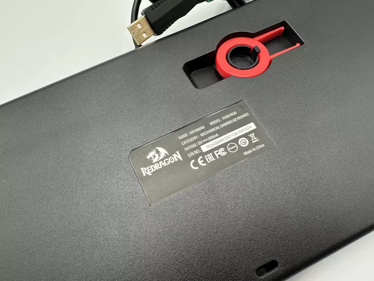klawiatura-mechaniczna-redragon-k569-rgb-model-k569rgb