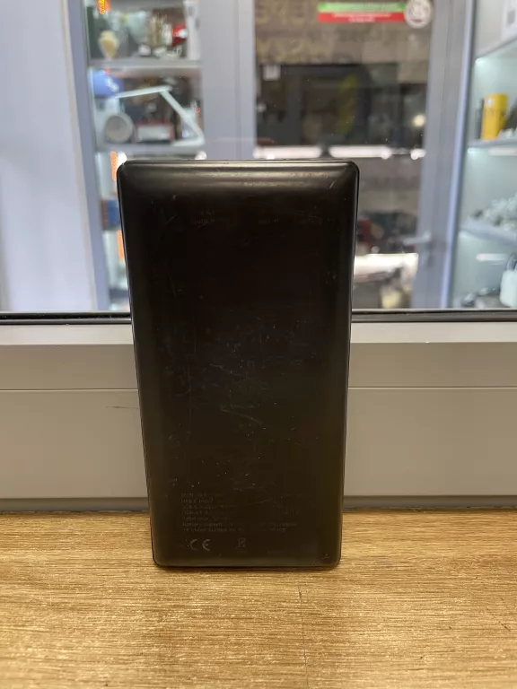 philips-20000-mah-power-bank-stan-11323-2