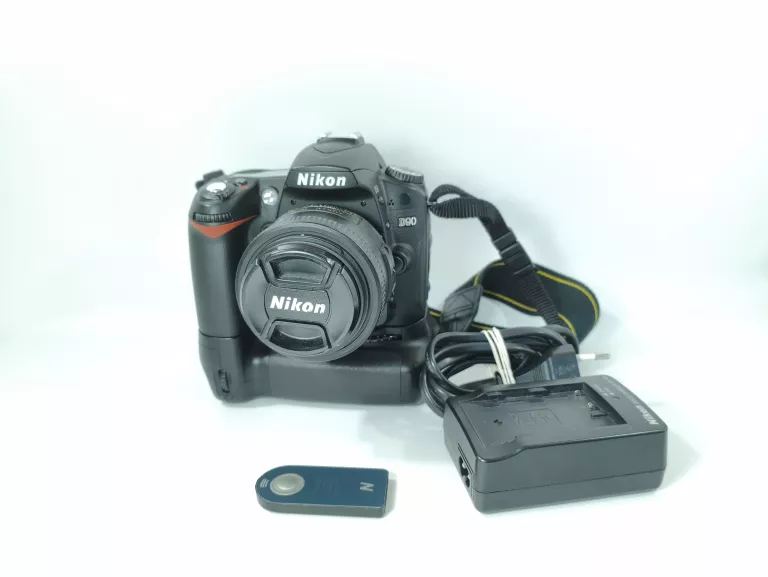 nikon-d90-nikon-dx-af-s-nikkor-35mm-11-8g-dostawka-nikon-mb-d80-krakowska-6-rawa-mazowiecka