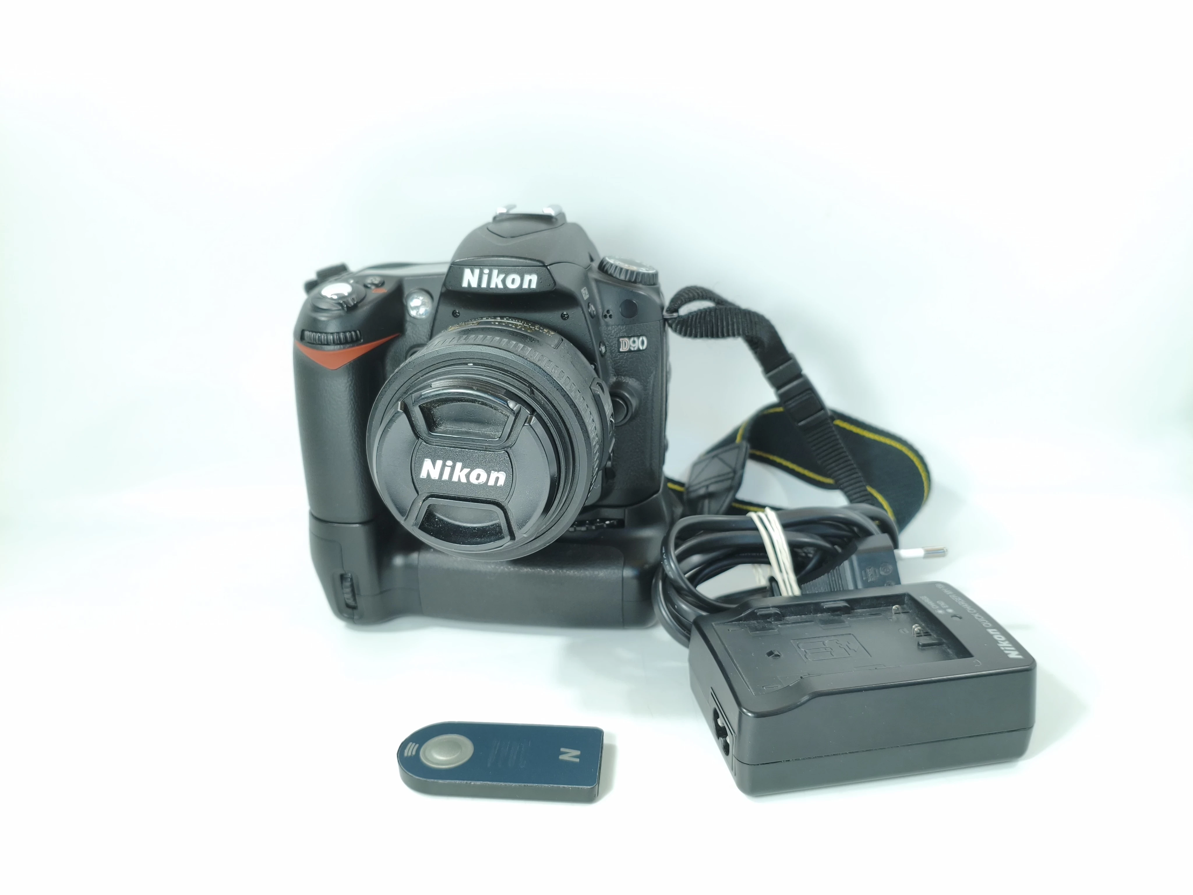 nikon-d90-nikon-dx-af-s-nikkor-35mm-11-8g-dostawka-nikon-mb-d80-krakowska-6-rawa-mazowiecka