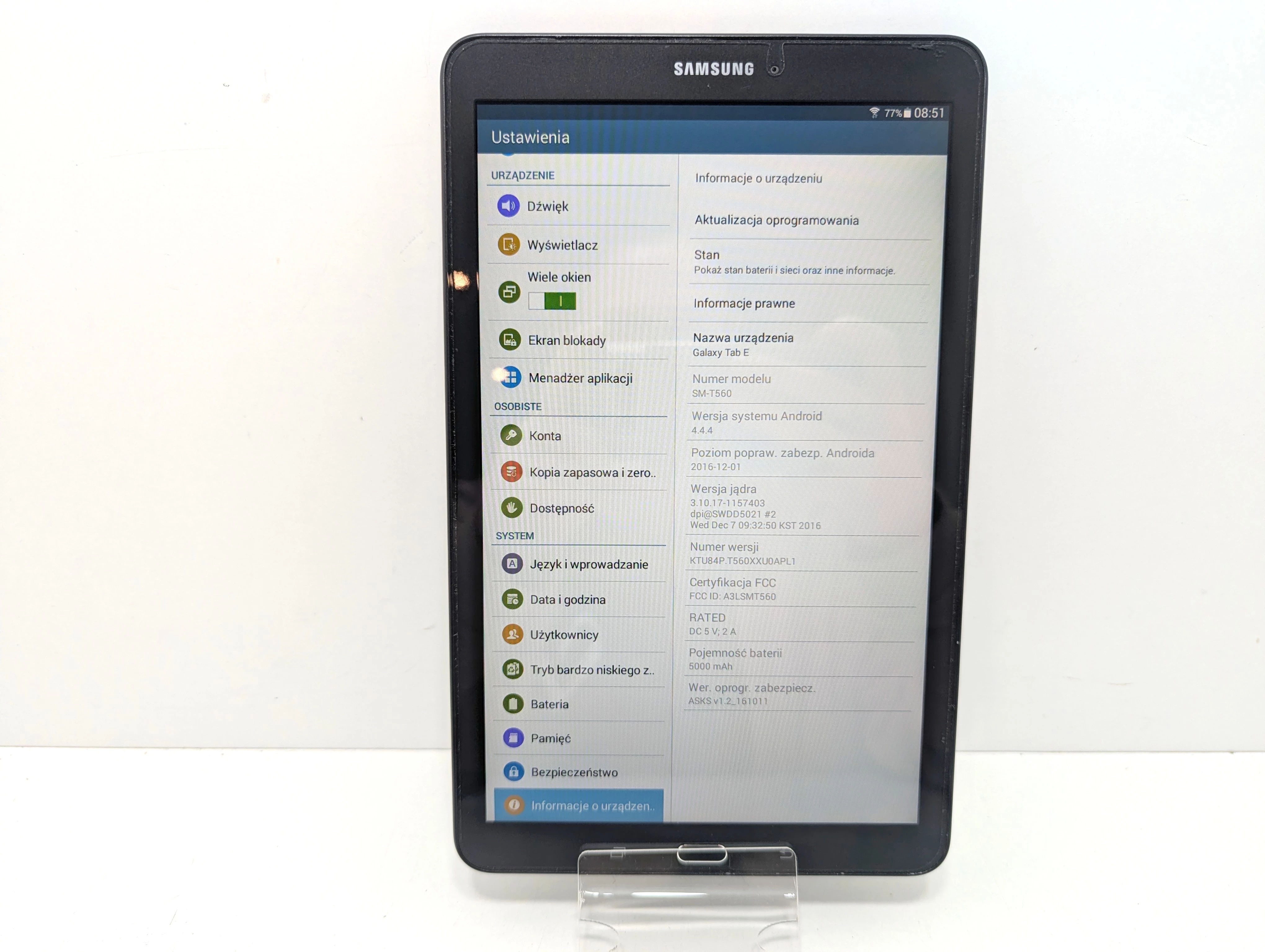 tablet-samsung-galaxy-tab-e-t560-8gb-etui-ean-gtin-6910004513304